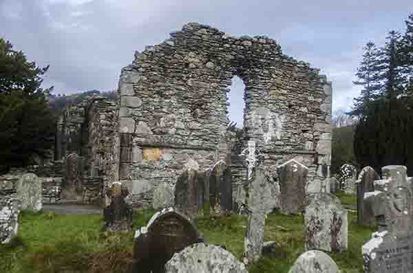 137 - Irlanda - Glendalough - Ciudad Monastica - catedral de St. Peter y St. Paul